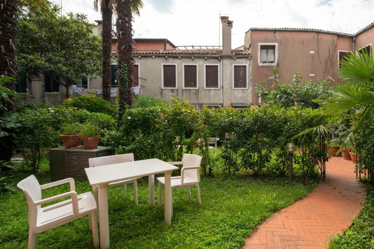 Garden Apartment Veneza Exterior foto